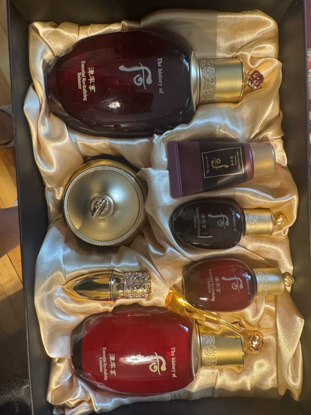 Red & Gold Luxury Bath & Body Gift Set